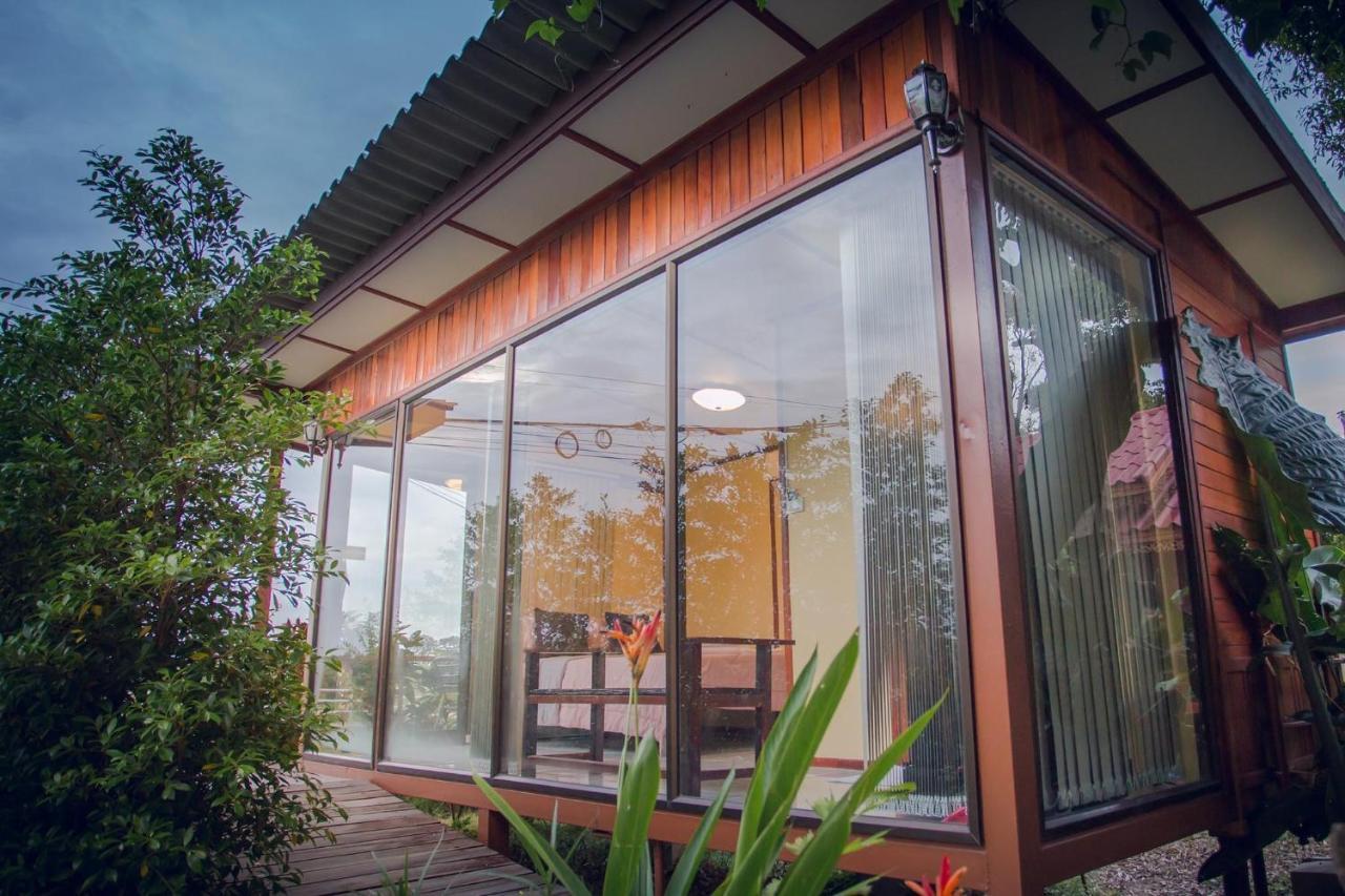 Romyen House Hotel บ้านหนองน้ำขุ่น ภายนอก รูปภาพ