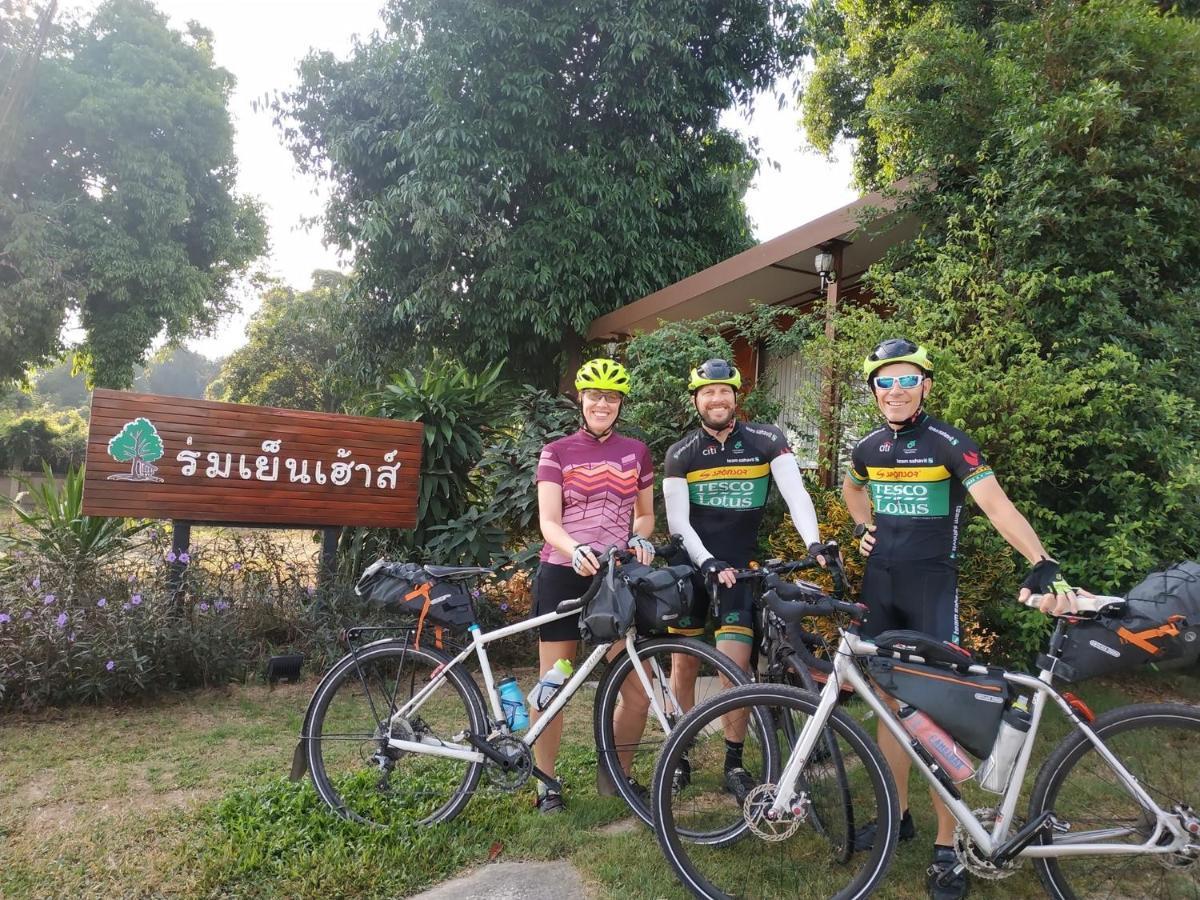 Romyen House Hotel บ้านหนองน้ำขุ่น ภายนอก รูปภาพ