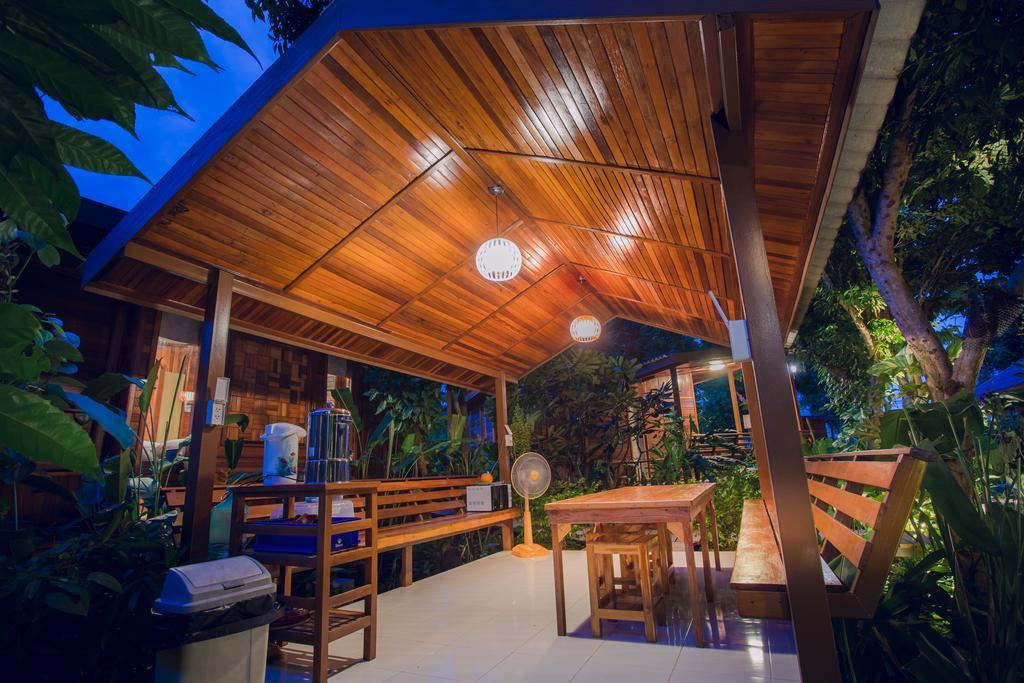 Romyen House Hotel บ้านหนองน้ำขุ่น ภายนอก รูปภาพ